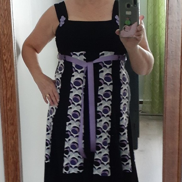 Black & Purple Dress - Picture 5 of 5